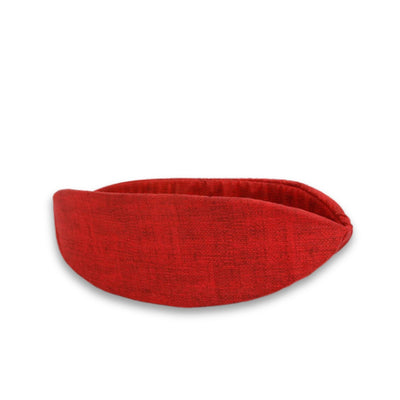 Our standard-size Cat Canoe® taco-shaped cat bed is made with red burlap-look cotton inside and out and finished with hand-cut bias tape. This flexible modern cat bed is designed for cats up to 18 pounds and is made in the USA. 