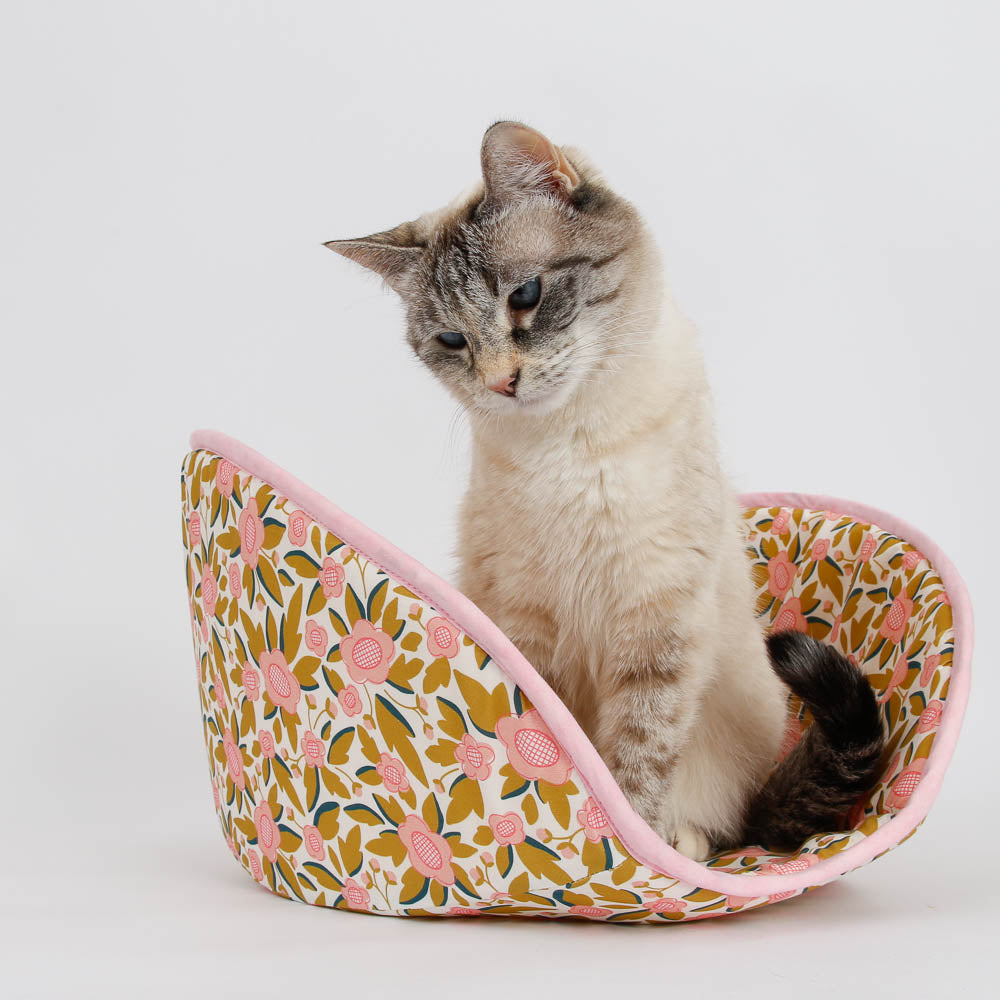 Jumbo Cat Canoe - Pink Nordic Flower