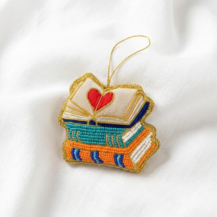 Charming Book Lovers Beaded Ornament 1