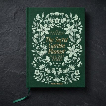Cloth Bound Seasonal Garden Planner 1