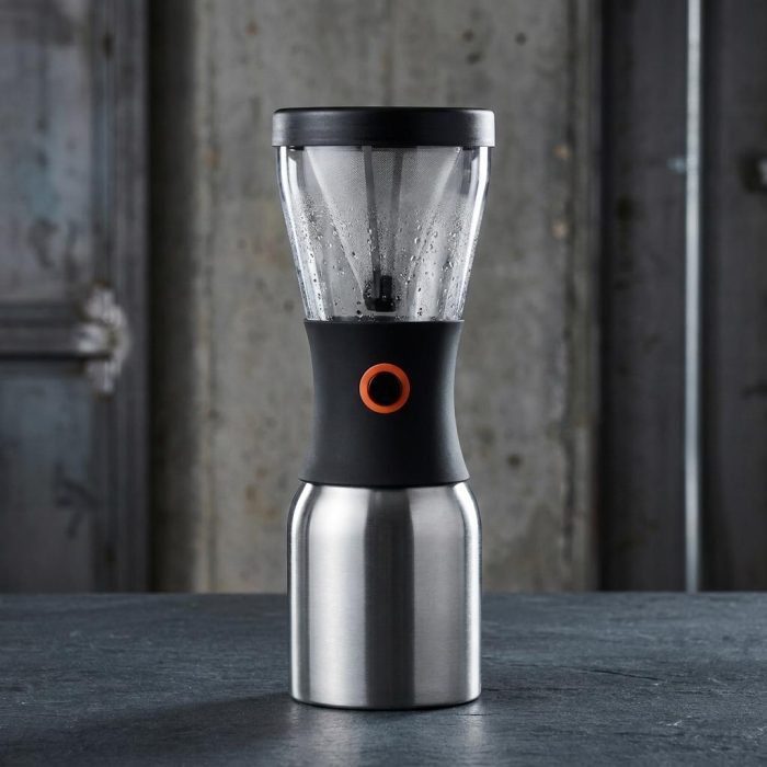 Cold Brew Coffee Maker & Carafe 2