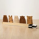 Fun Zoo Crew Indoor Outdoor Bean Bag Toss Game (1)