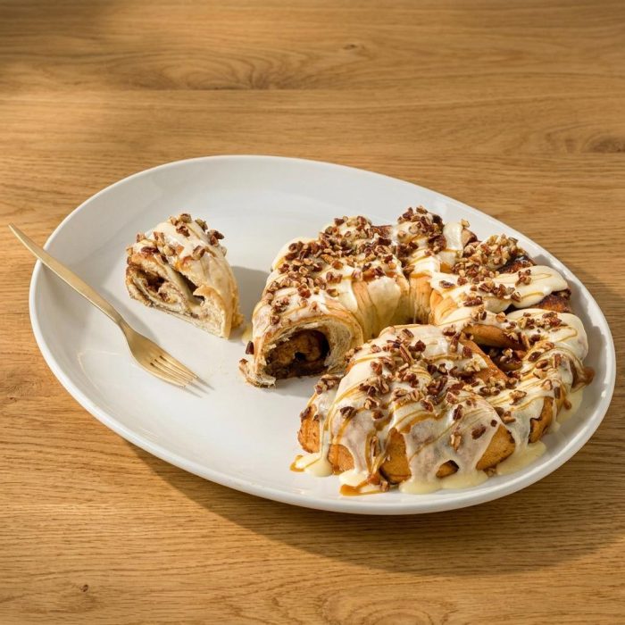 Gourmet Caramel Pecan Pull-apart Ring 1