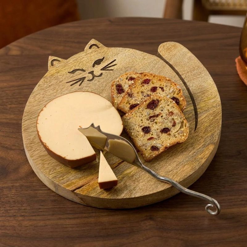 Handcrafted Cat Charkitterie Board 1