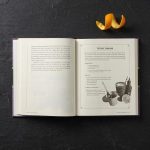 Hardcover Killer Cocktails Inspired By Historical Crimes Book 2