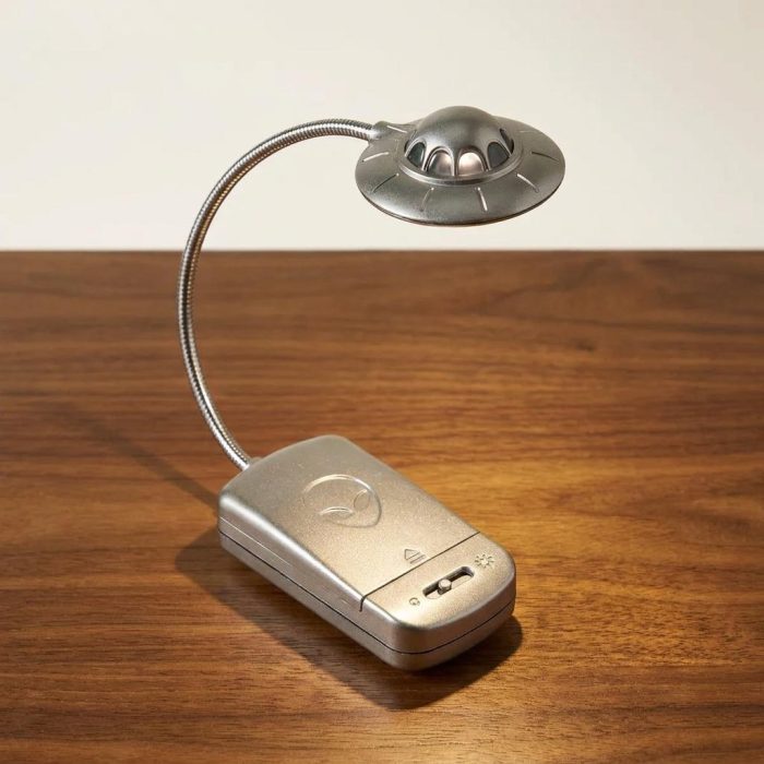 Take Me To Your Reader Ufo Bendy Book Light 4