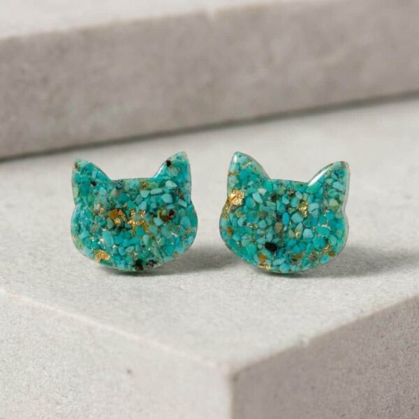 Turquoise Cat Studs (1)