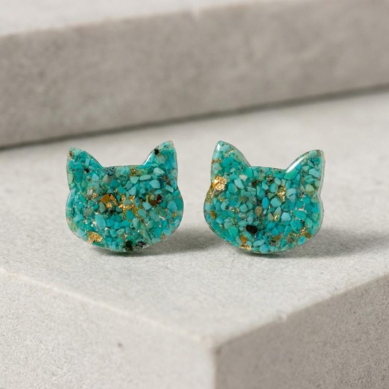 Turquoise Cat Studs (1)