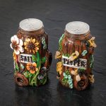 Adorable Buzzing Blooms Salt & Pepper Shakers 1