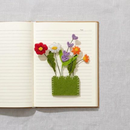 Cute Blooming Book Magnetic Bookmark