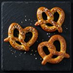 Delicious Savory & Sweet Pretzel And Beer Cheese Kit 1