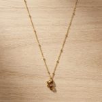 Elegant Faceted Feline Cat Necklace 2