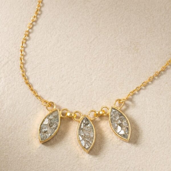 Elegant Sliced Raw Diamond Trio Necklace