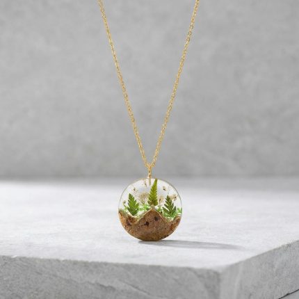 Enchanting Find Me In The Forest Botanical Necklace