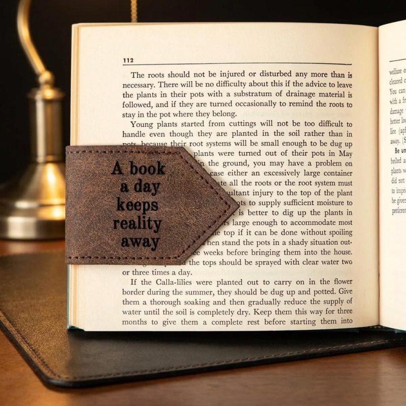 Keep Reality Away Pu Leather Magnetic Bookmark