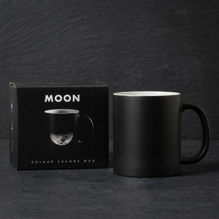 Magic Lunar Eclipse Color-changing Moon Mug 2