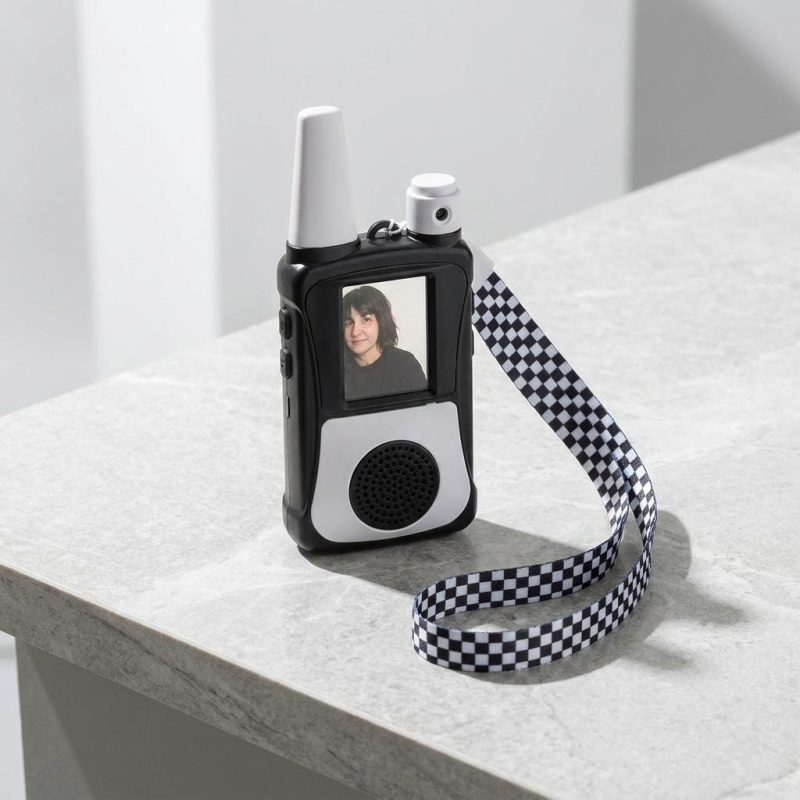 Rechargeable Face To Face Video Walkie Talkies