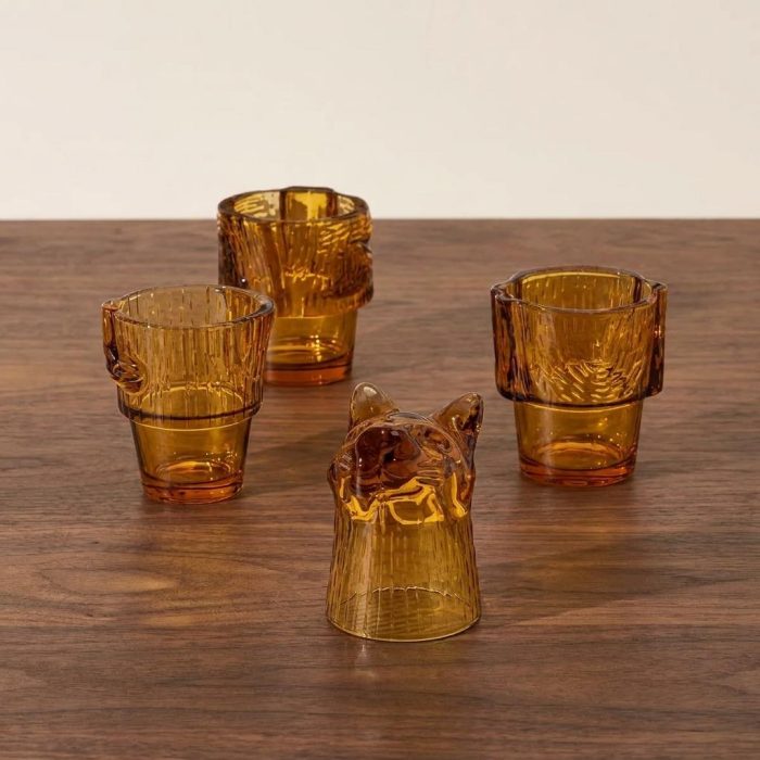 Space-saving Amber Cat Stacking Glass Set 3