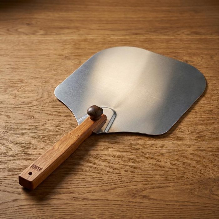 Space-saving Folding Handle Oven & Grill Pizza Peel 1