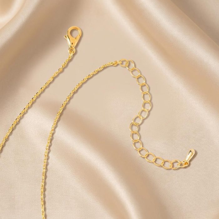 We Are One Interlocking Bronze Necklace 3