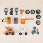 Wooden All-in-one Garage & Car Wash Play Set 5