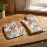 Cats On Cats Oven Mitt & Potholder Set - 100% Polyester (1)
