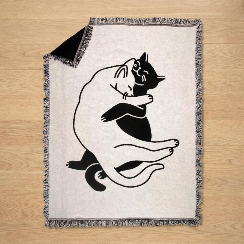 Cute Snuggle Cat Throw Blanket