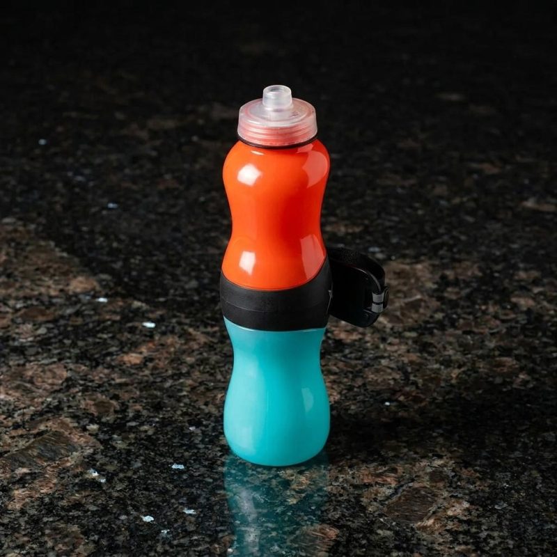 Dual-chamber Swiveling Runner's Water Bottle 2